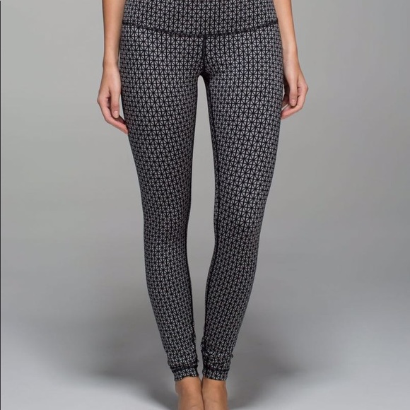 Lululemon leggings - Picture 3 of 3
